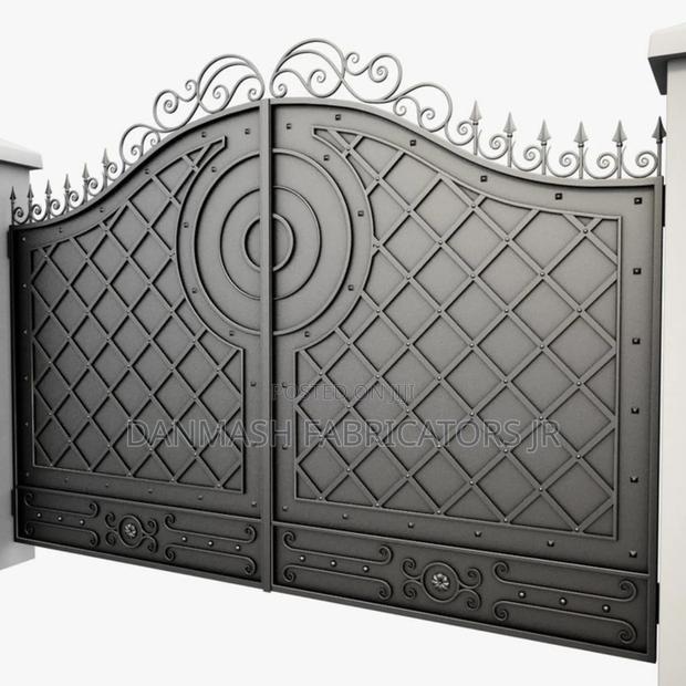 Premium Modern Black Gate