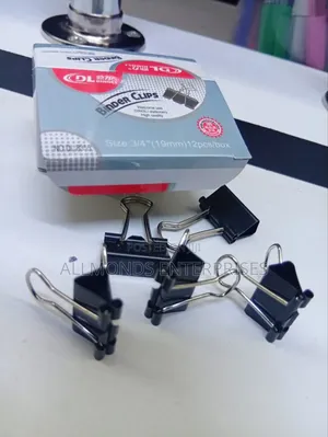 A Packet of 12 Pieces Binder Clip 3/4 Inches- 19mm
