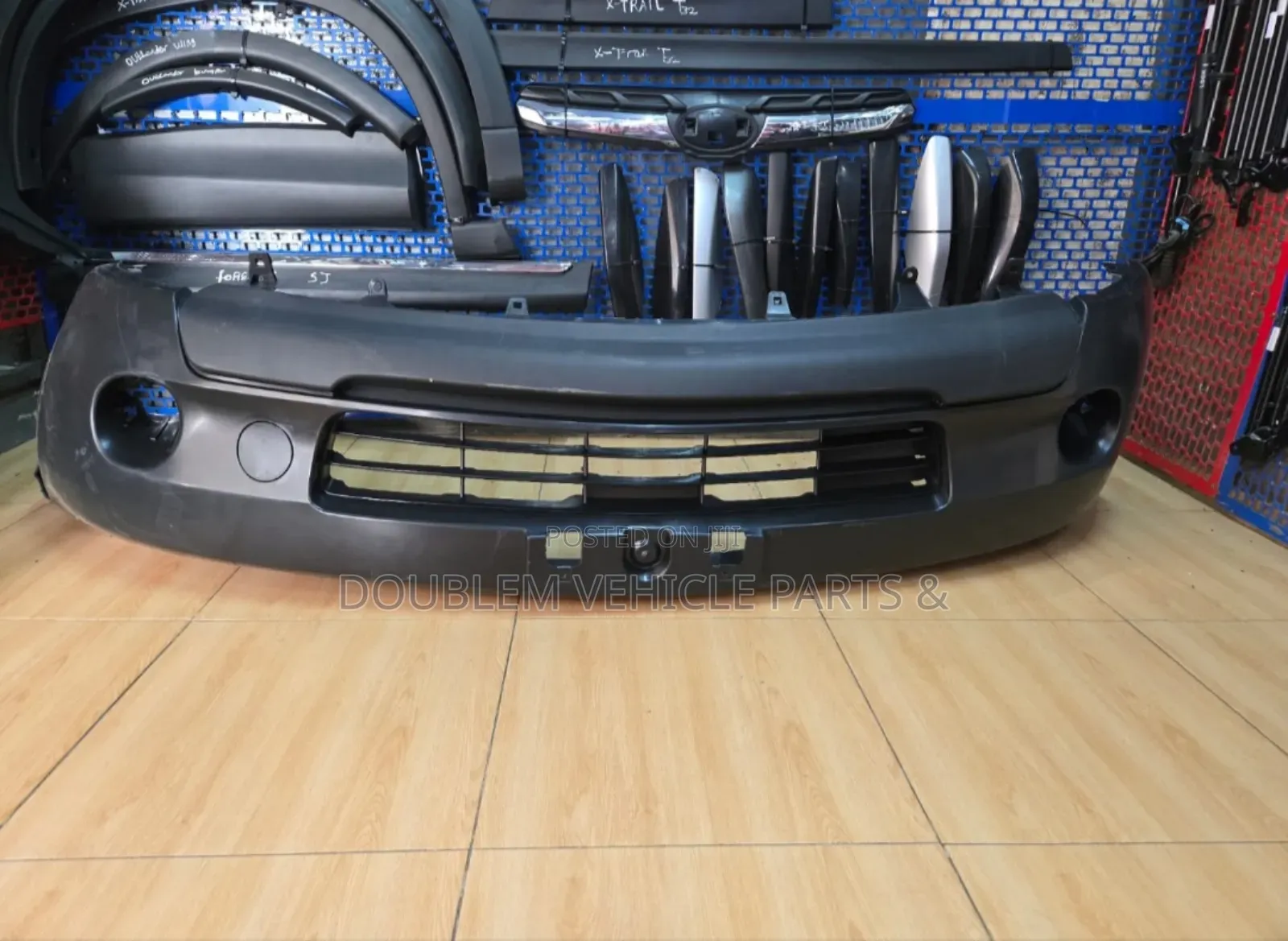 Front Bumper Assy Toyota Ist 2003,2004,2005/Old Model