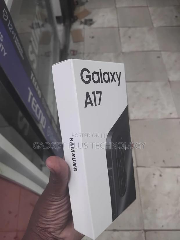 New Samsung Galaxy A17 128 GB Black - main view