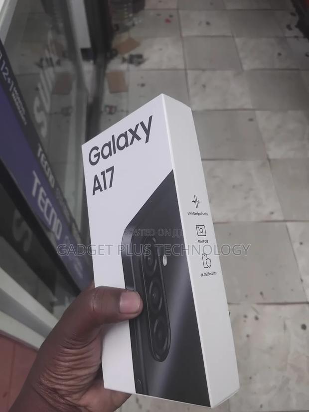New Samsung Galaxy A17 128 GB Black - thumbnail 3