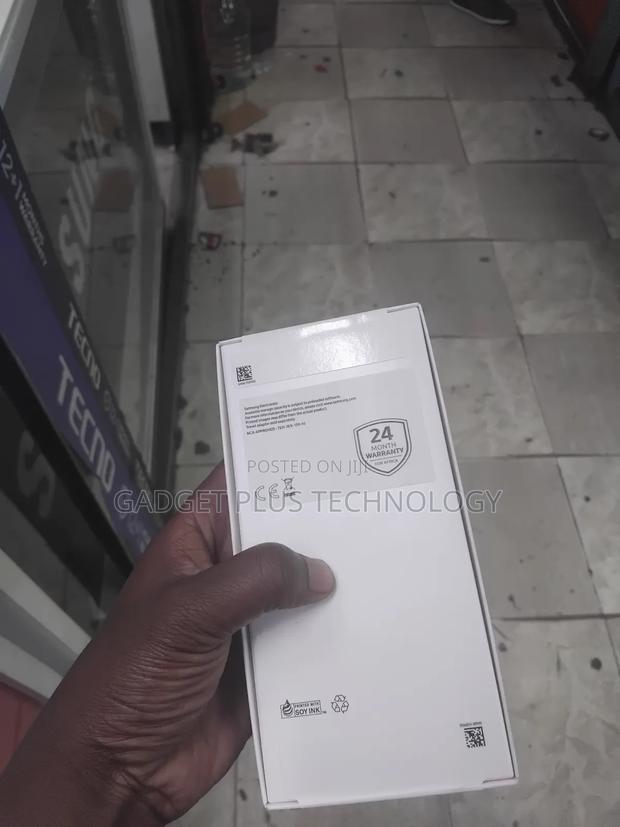 New Samsung Galaxy A17 128 GB Black - thumbnail 5