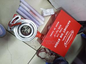 Heavy Duty Ratchet Die Stock - thumbnail 2