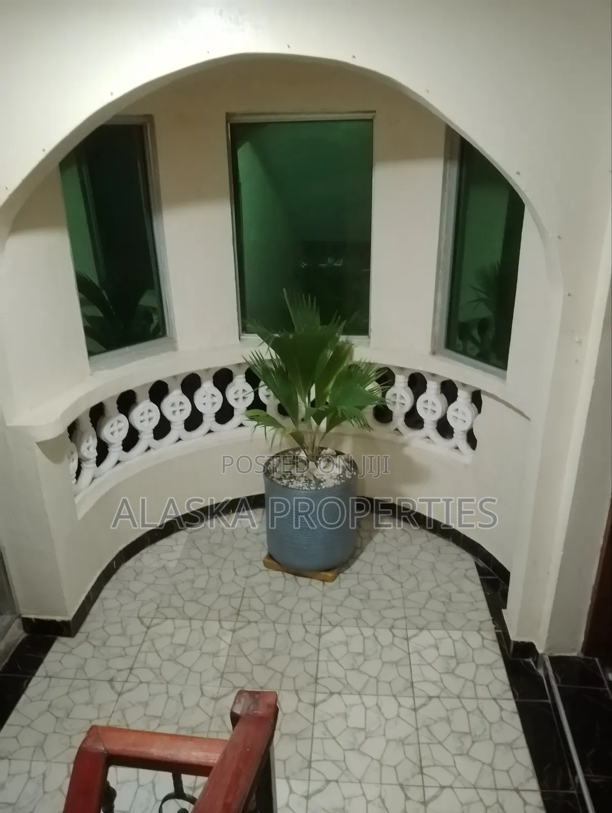 Furnished Studio Apartment to Let in Nyali Estate