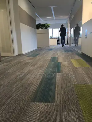 Noise-Reducing Carpet Tiles – Perfect for Workspaces