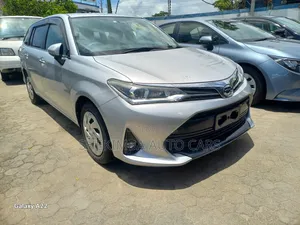 Toyota Corolla Fielder 1.8 Petrol FWD 2019 Silver