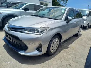 Toyota Corolla Fielder 1.8 Petrol FWD 2019 Silver