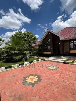 3bdrm Bungalow in Kamulu for rent