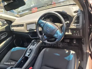 Honda Vezel 1.5 Hybrid 2WD 2019 White