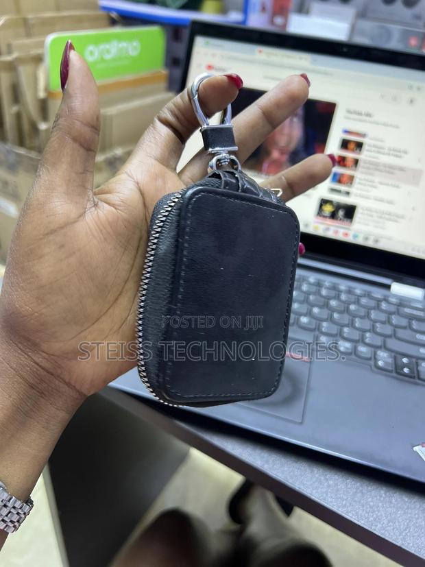 Universal iPod Cases - thumbnail 3