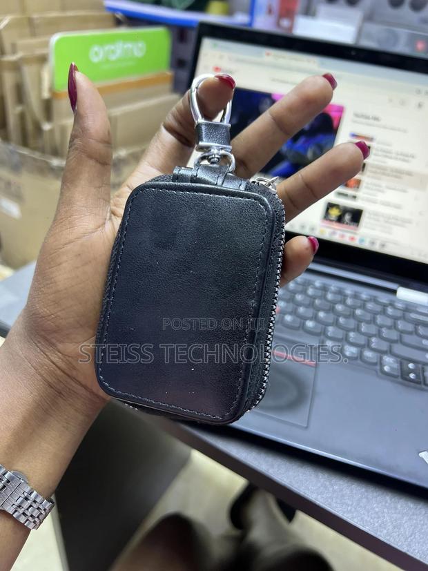 Universal iPod Cases - thumbnail 8