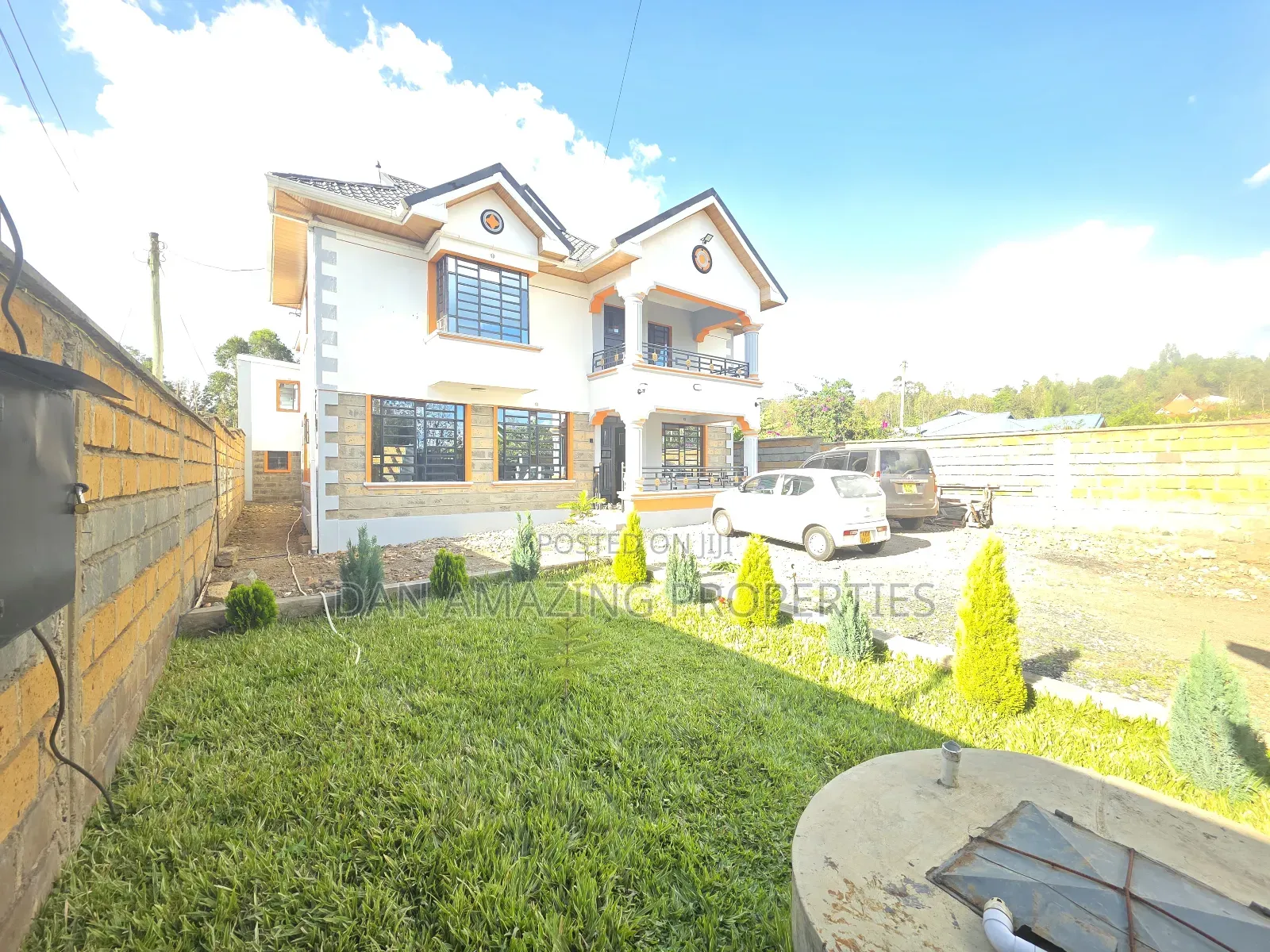 4bdrm Maisonette in Memusi Plus Borehole, Matasia for sale