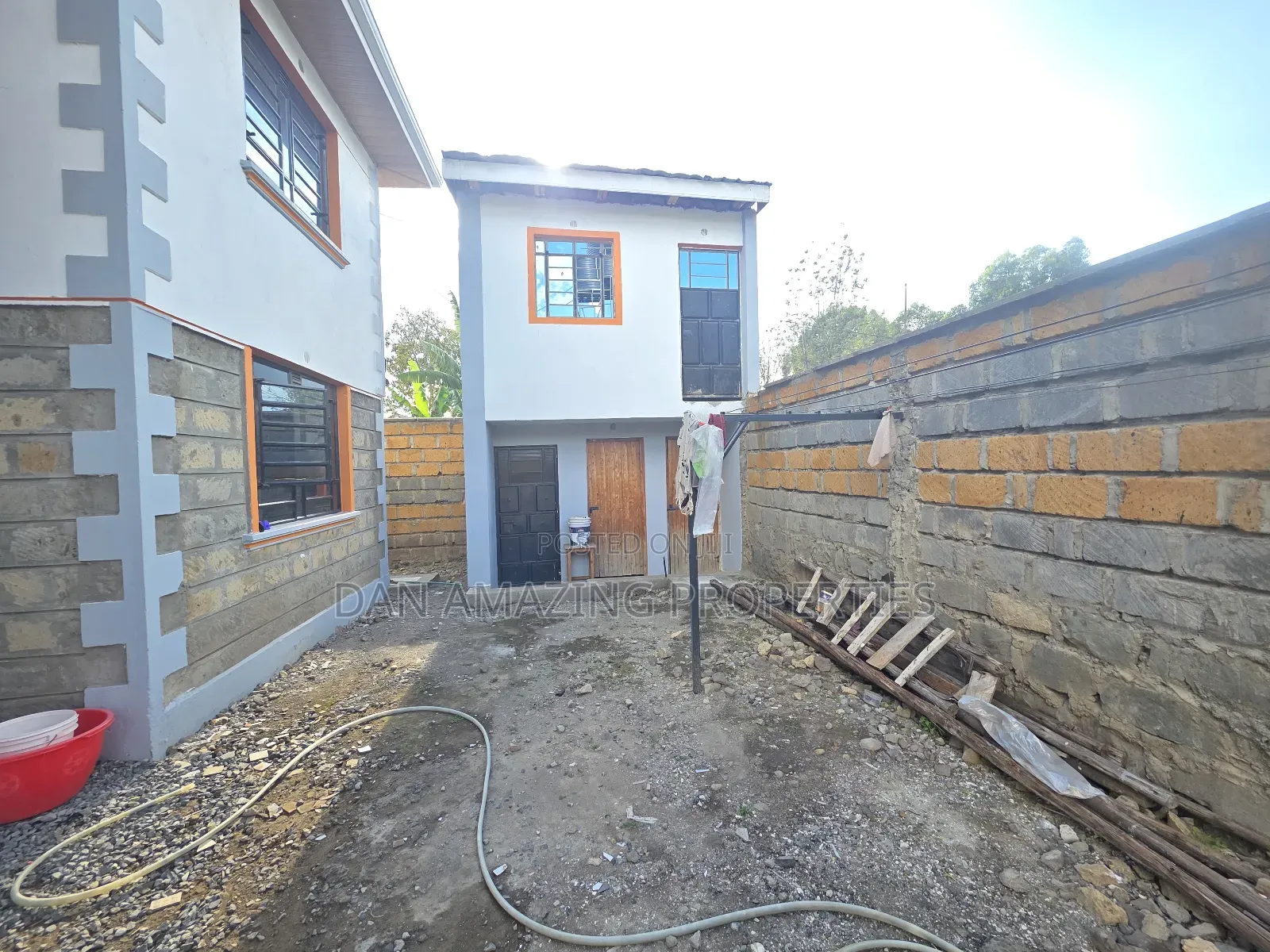 4bdrm Maisonette in Memusi Plus Borehole, Matasia for sale