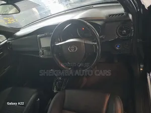 Toyota Corolla Fielder 1.5 Petrol FWD 2019 Black