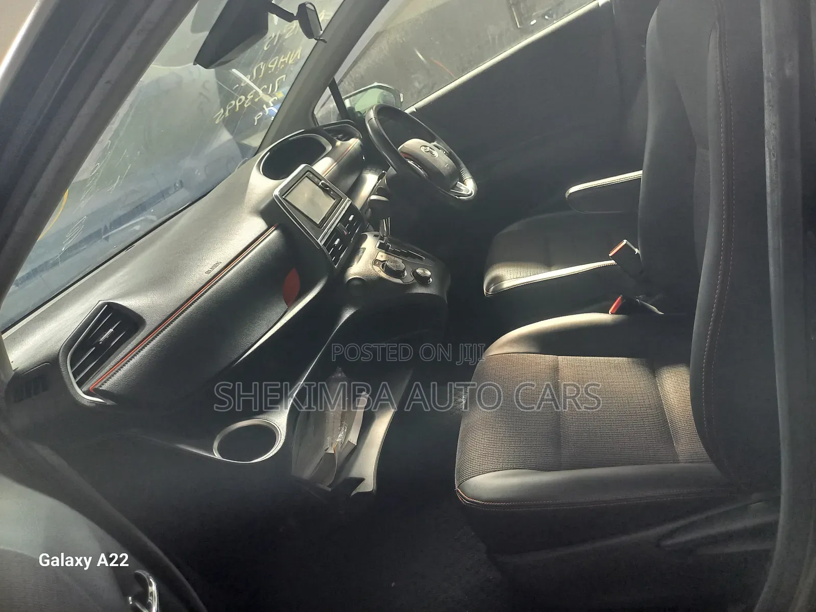 Toyota Sienta 2019 Black