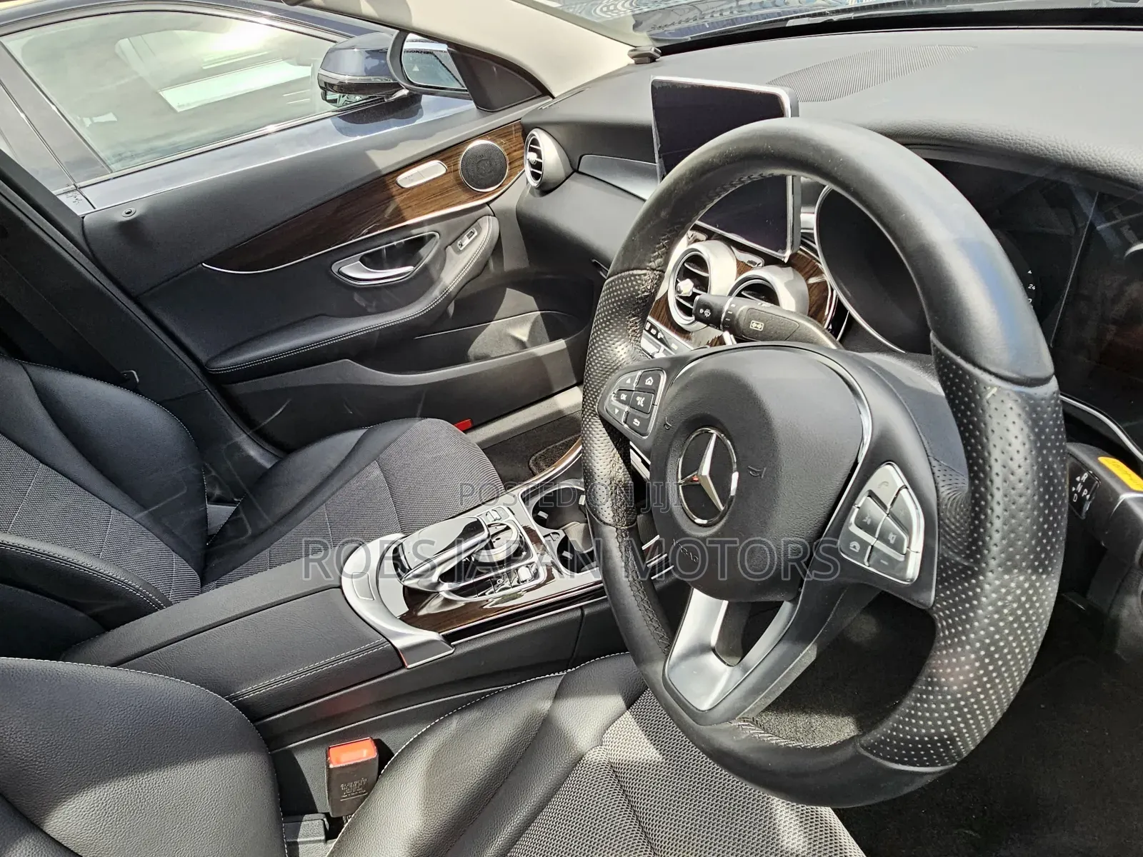 Mercedes-Benz C350 C350e Hybrid RWD 2018 Black