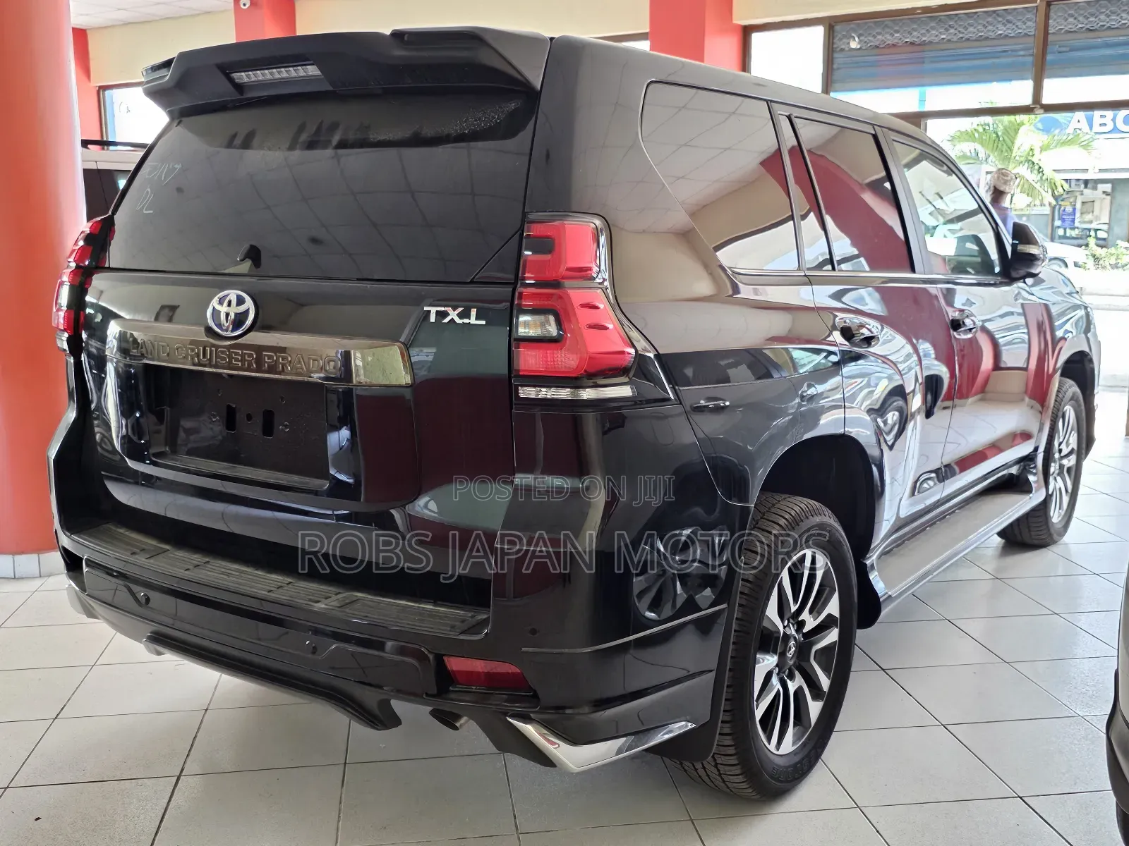 Toyota Land Cruiser Prado 2.8 2021 Matt Black