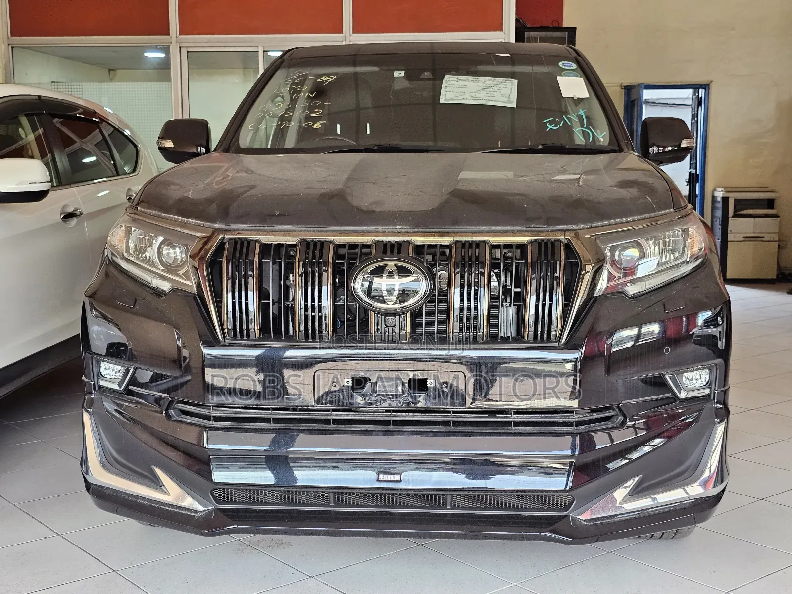 Toyota Land Cruiser Prado 2.8 2021 Matt Black