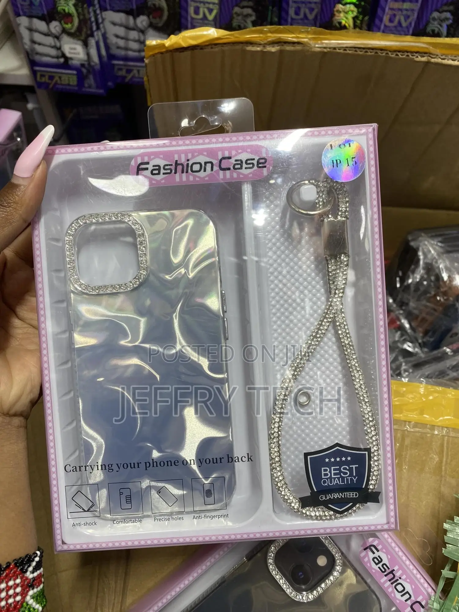Cosove Marble Wrist Strap Chain Phone Case for iPhone 15