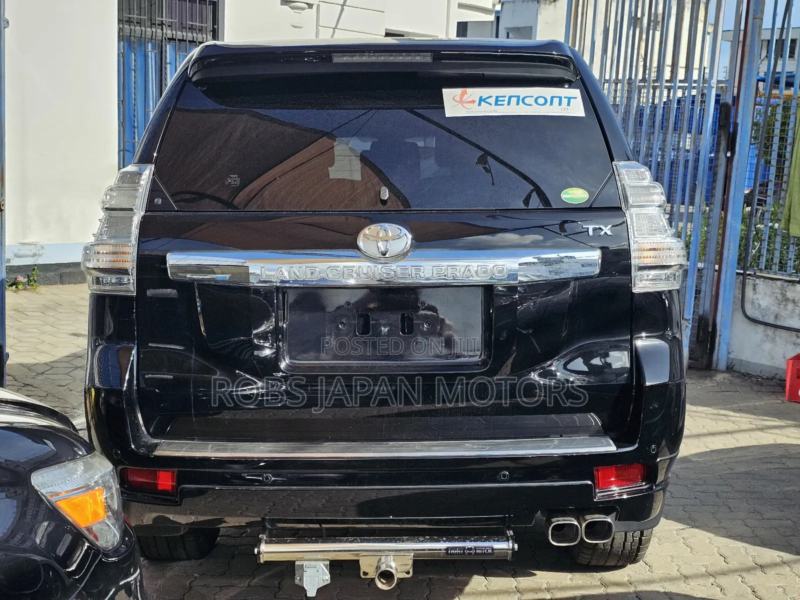 Toyota Land Cruiser Prado 2.8 2017 Matt Black