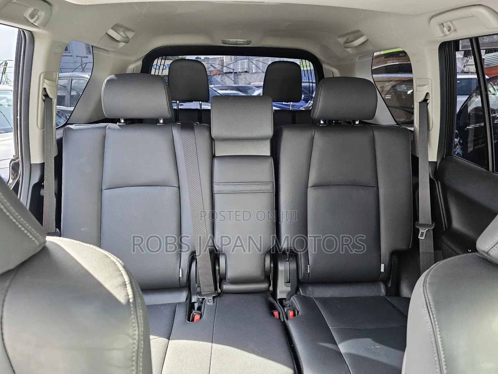 Toyota Land Cruiser Prado 2.8 2017 Matt Black