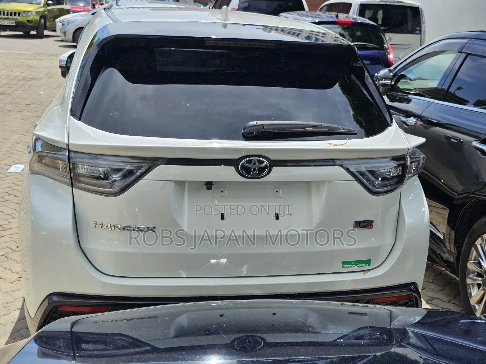 Toyota Harrier 2.0 2018