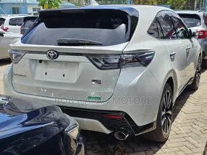 Toyota Harrier 2.0 2018