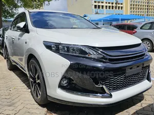 Toyota Harrier 2.0 2018