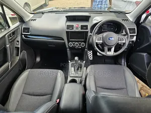 Subaru Forester 2.5i Premium AWD 2018 Matt Black