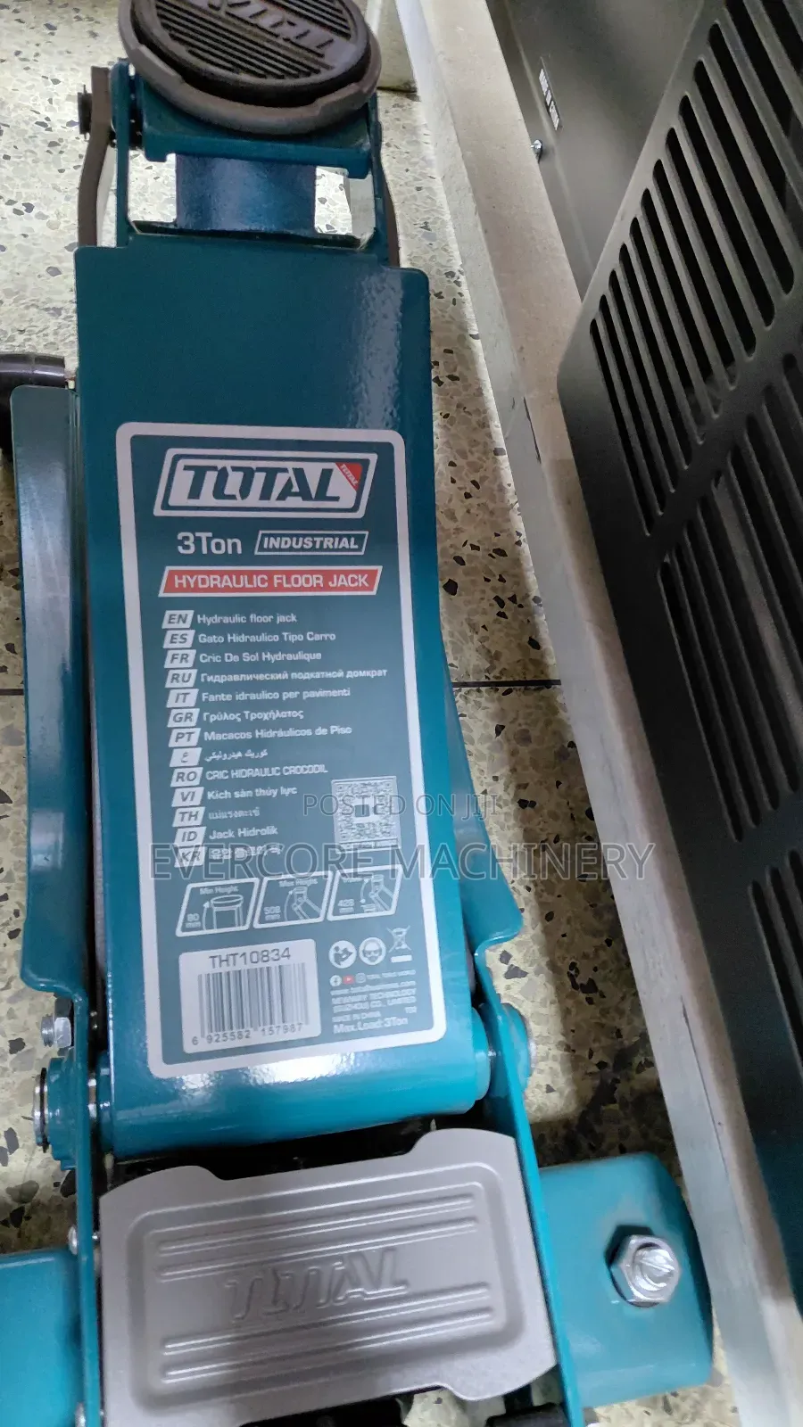 3tonne Hydraulic Floor Jack Total Brand Heavy Duty