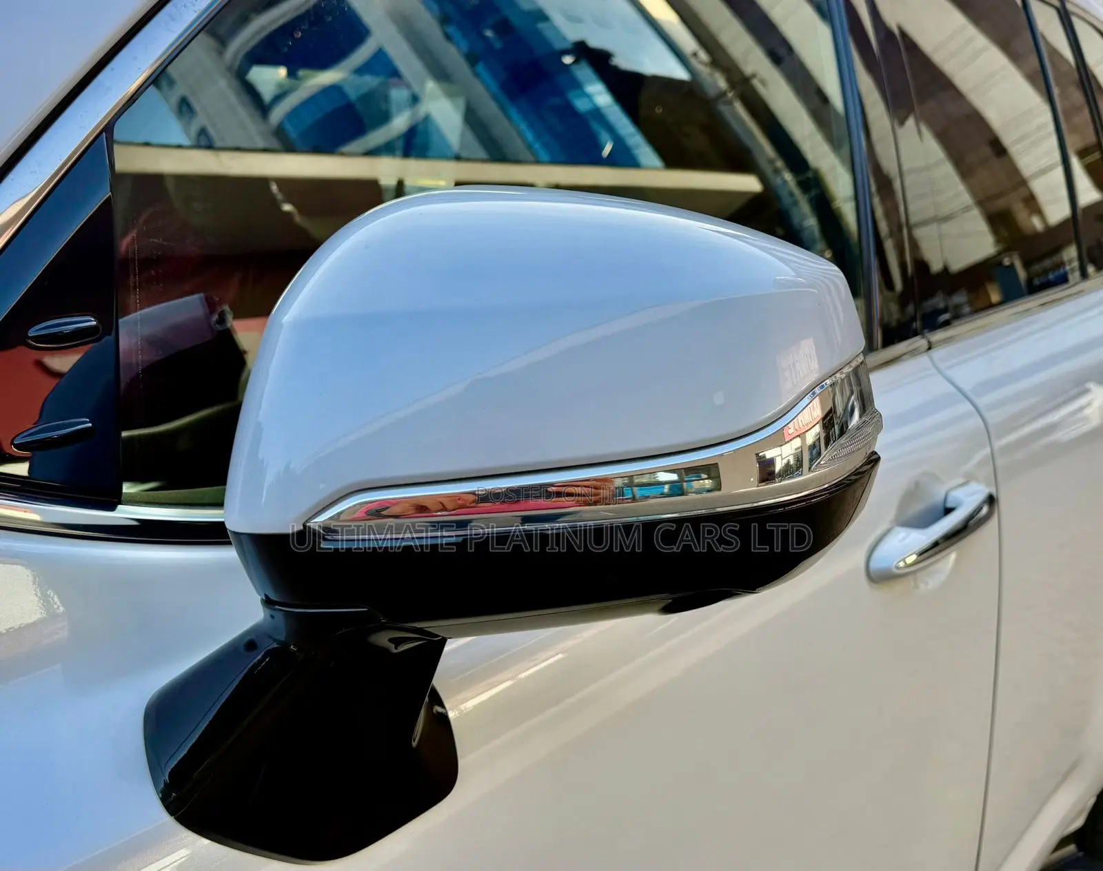 Lexus LX LX 600 2023 White