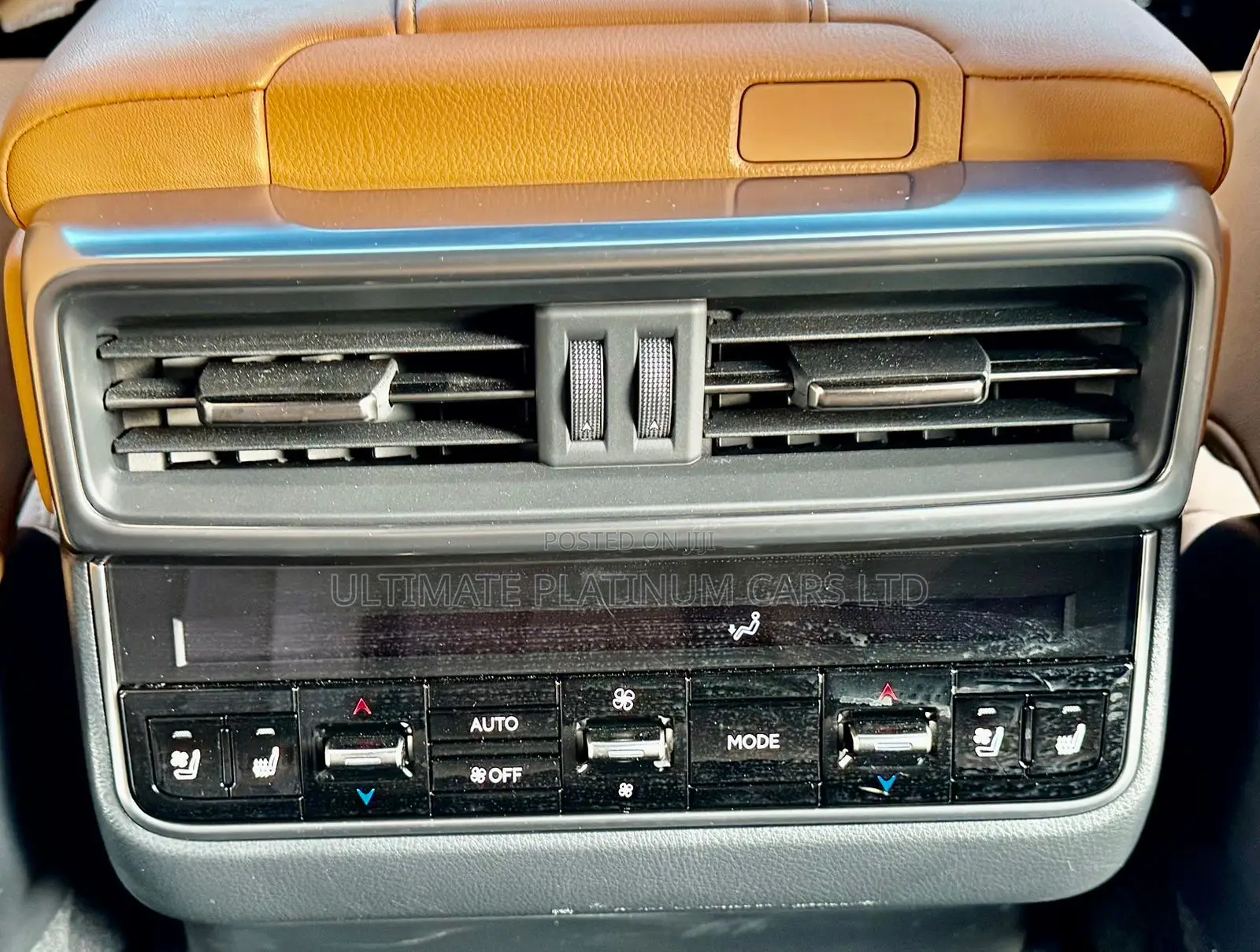 Lexus LX LX 600 2023 White
