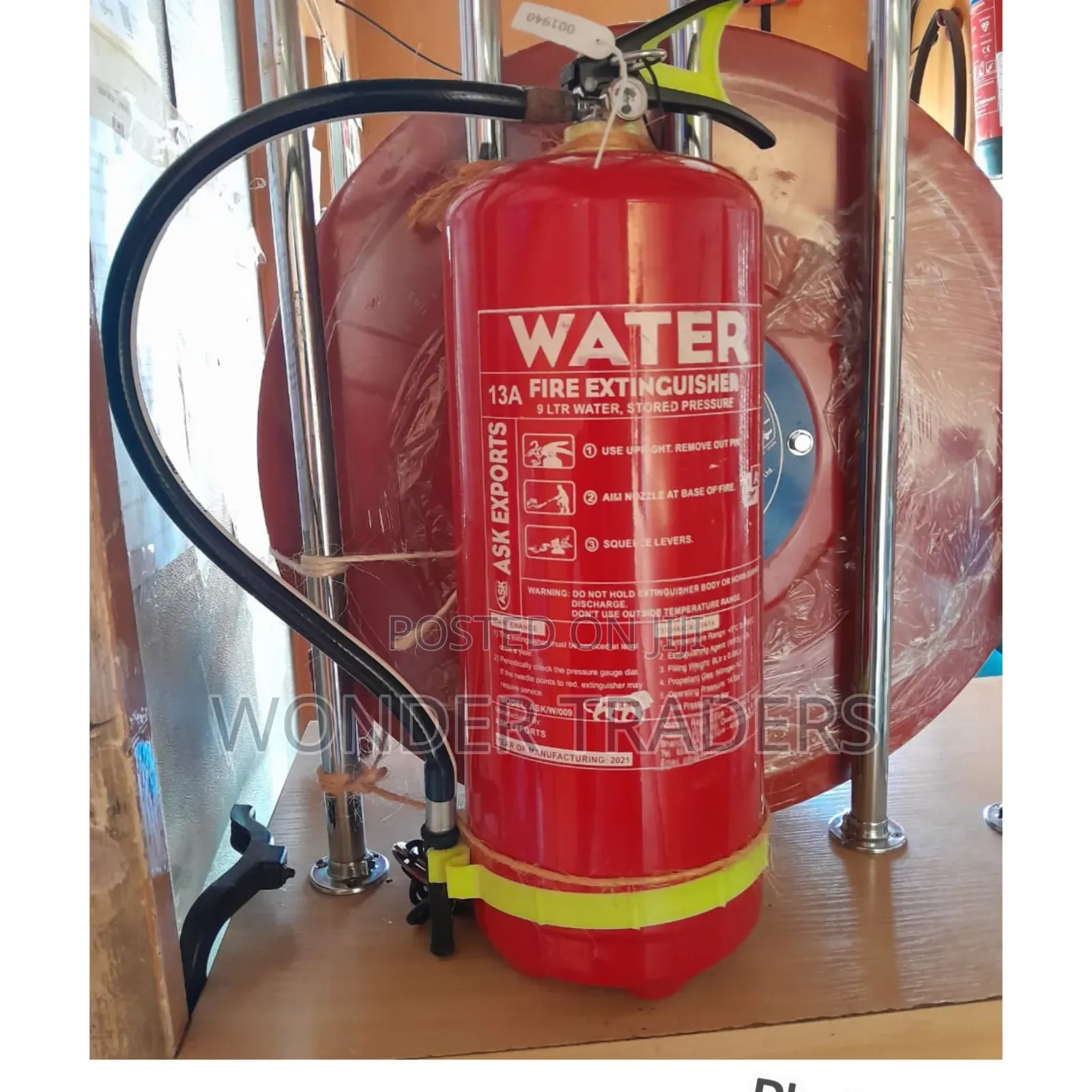 Water Fire Extinguisher ,9 Litres Fire Extinguisher