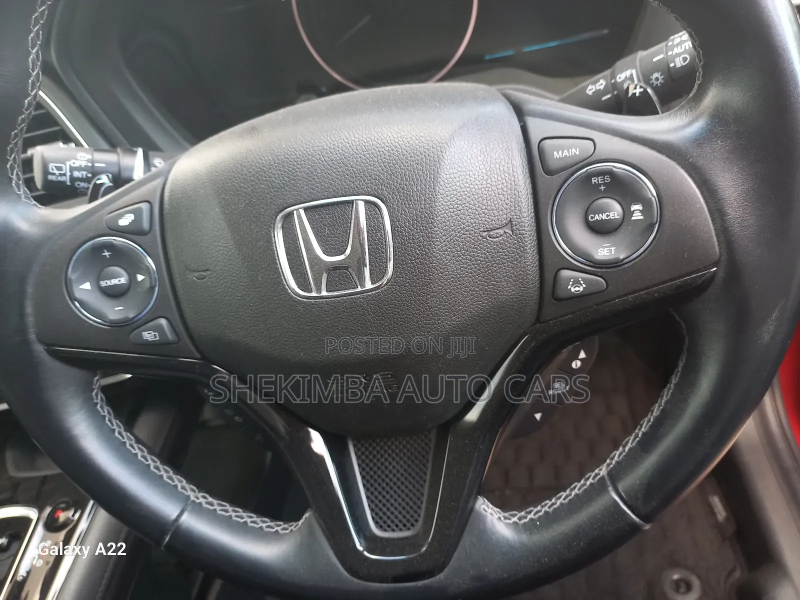 Honda Vezel 2019 Red