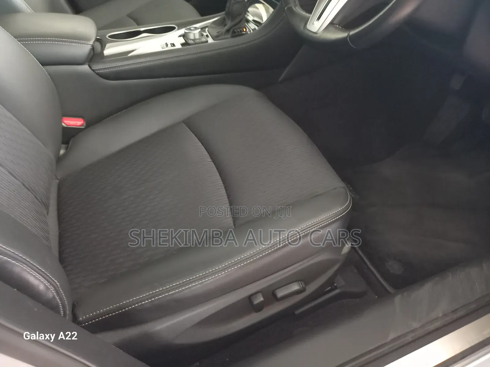 Nissan Skyline 2019 Silver
