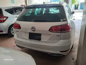 Volkswagen Golf Variant 2019 White