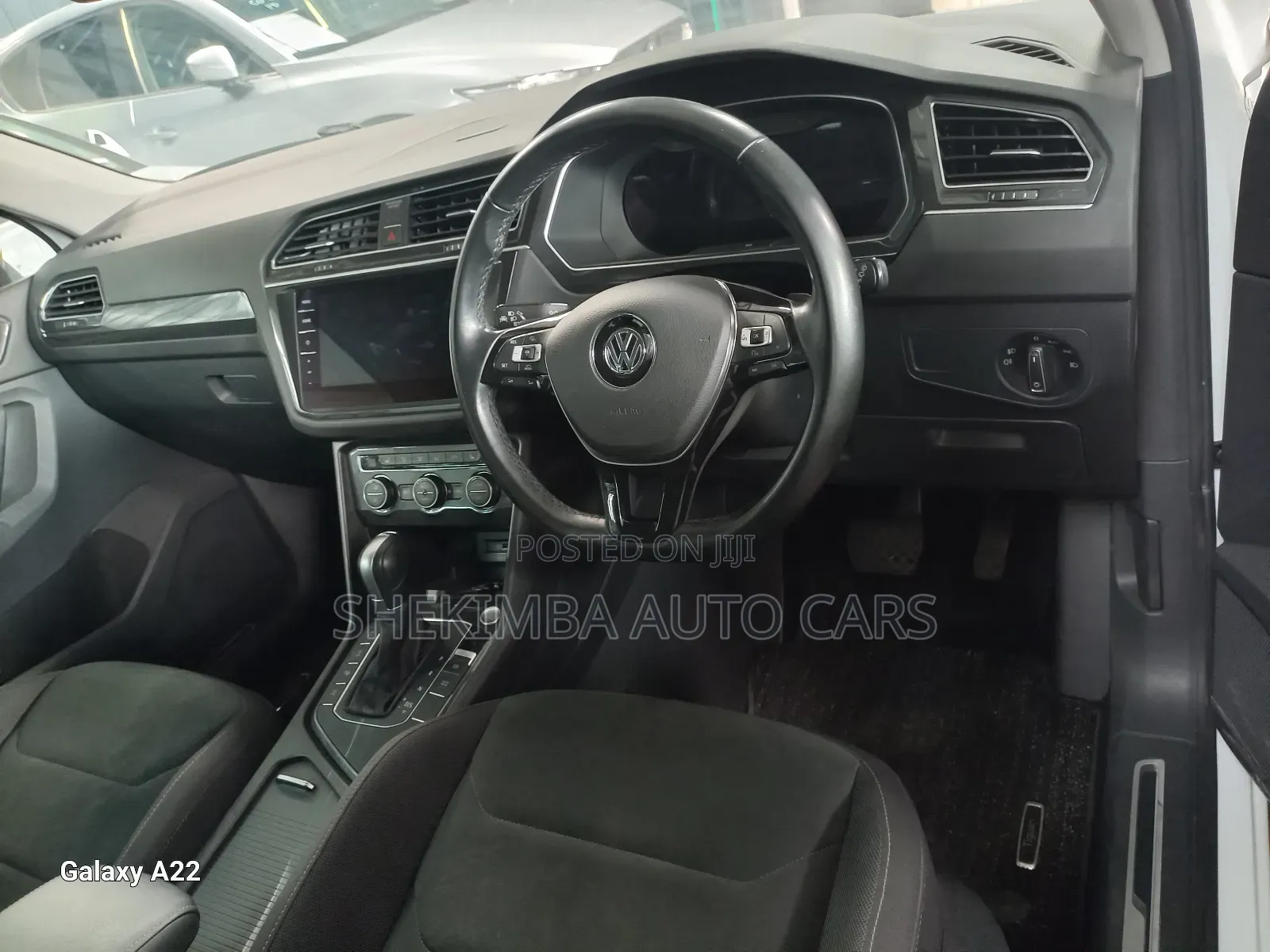 Volkswagen Golf Variant 2019 White