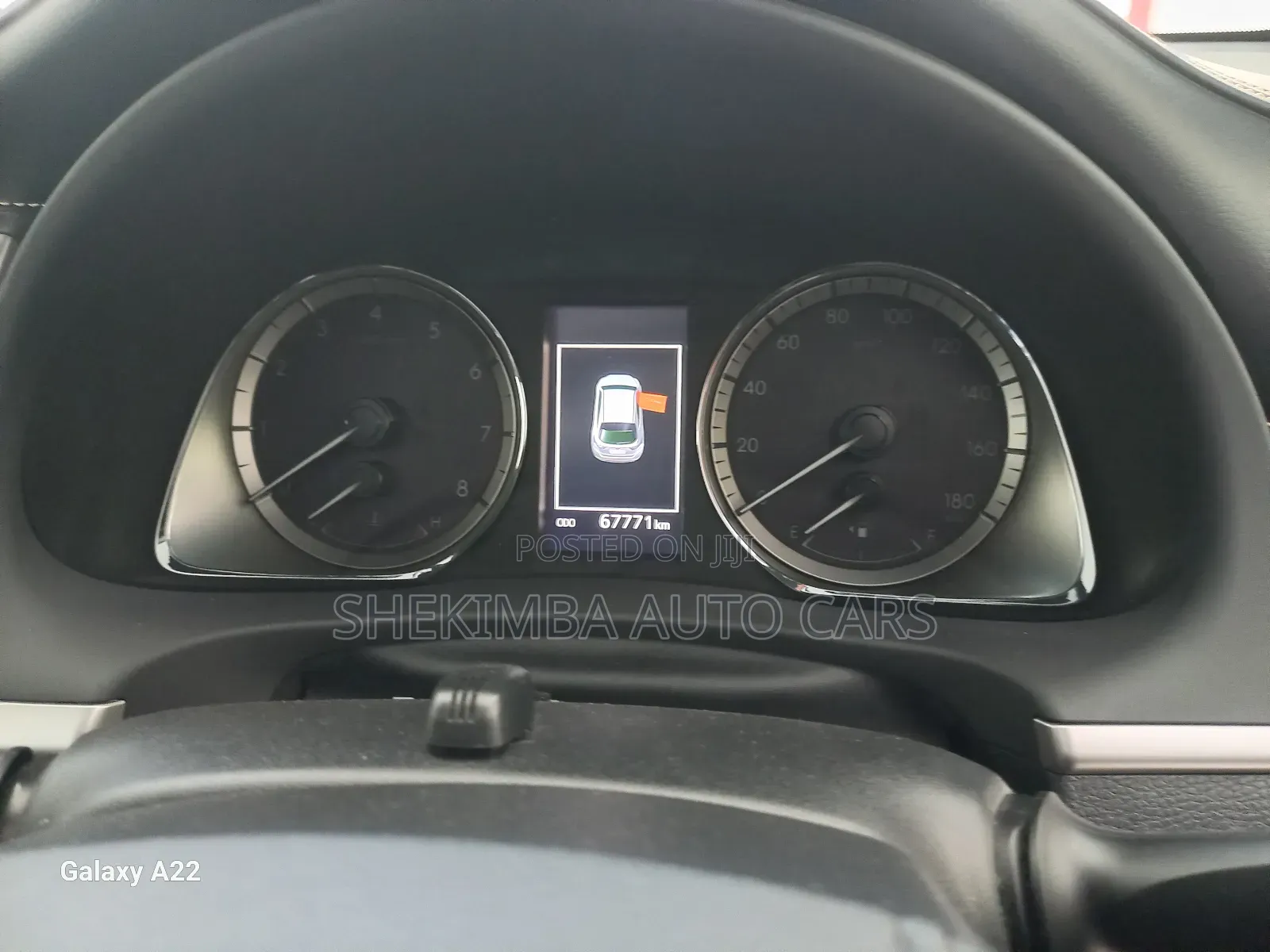 Toyota Harrier 2.0 2019 White