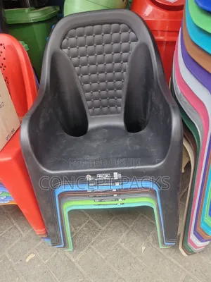 Rok Easy Plastic Chair