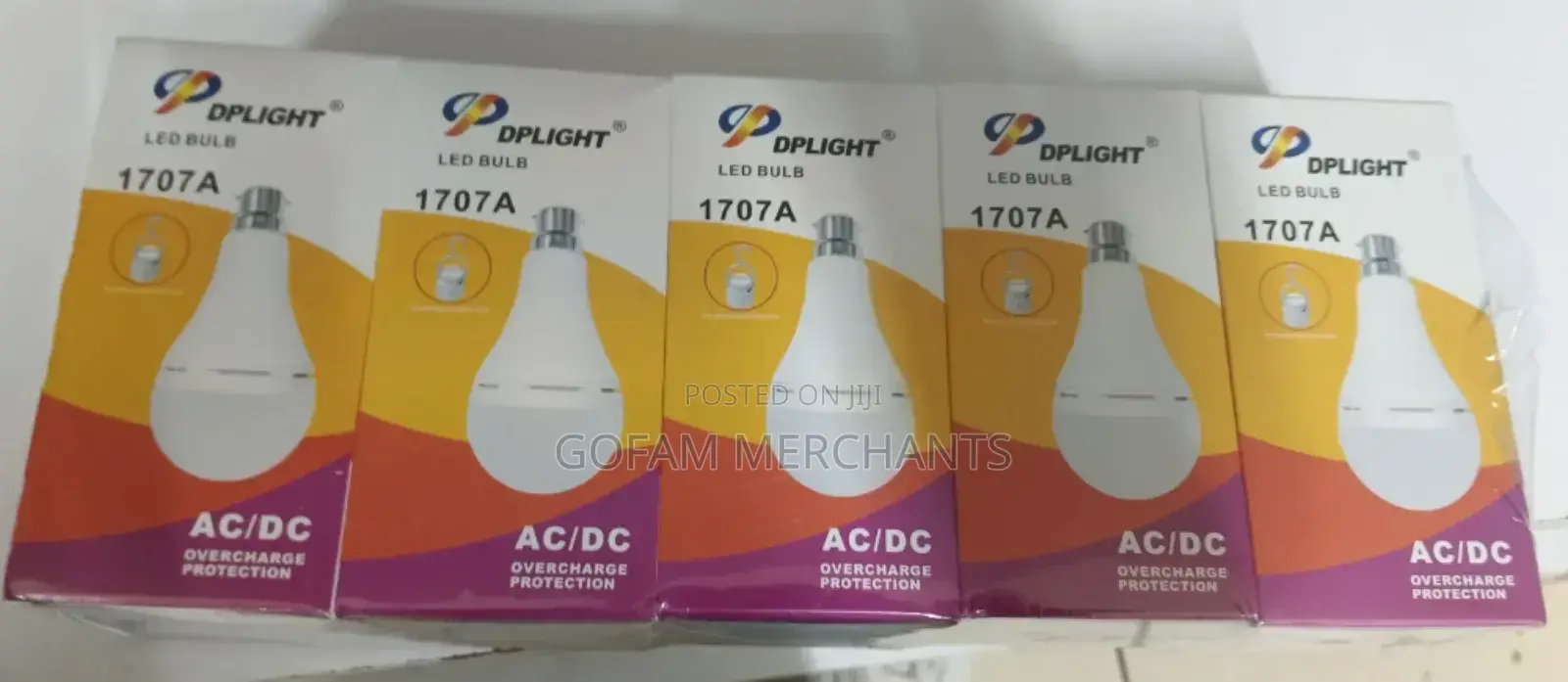 A Pack of 5 Intelligent Emergency Bulbs 7 Watts