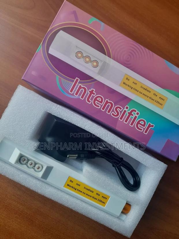 Hand Held Medical Vein Finder - main view