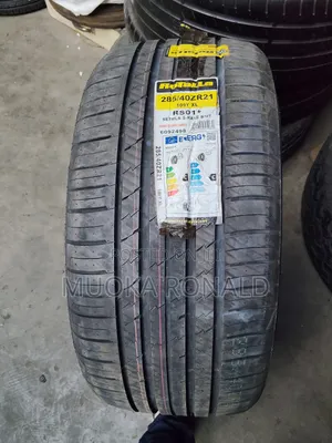 285/40r21 Rottala Tyre