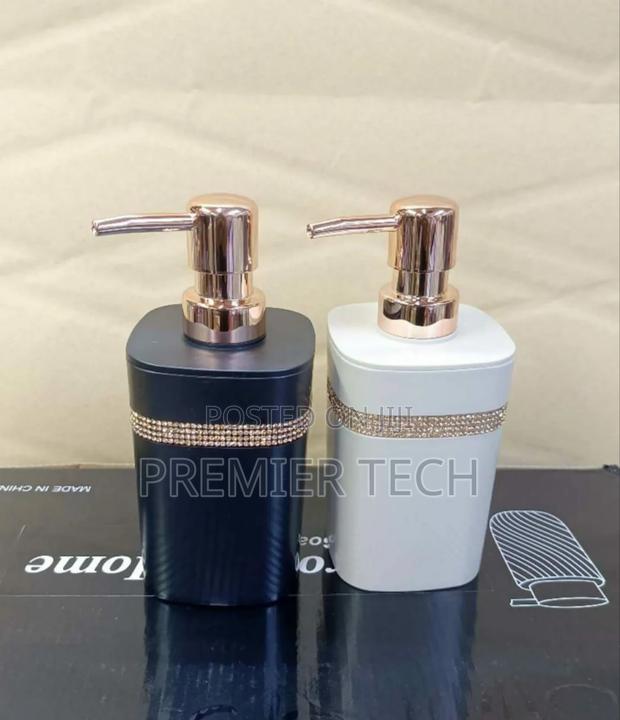 Unbreakable Liquid Soap Dispenser