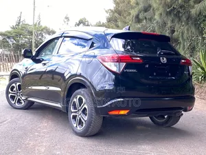Honda Vezel 1.5 Hybrid 2WD 2018 Black