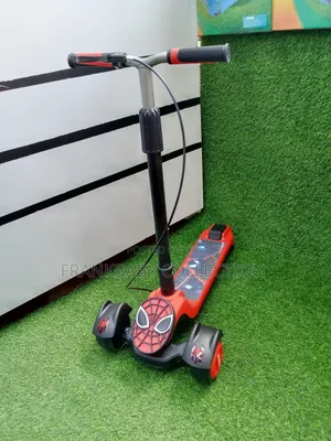Smarthero Bluetooth Kids Scooter