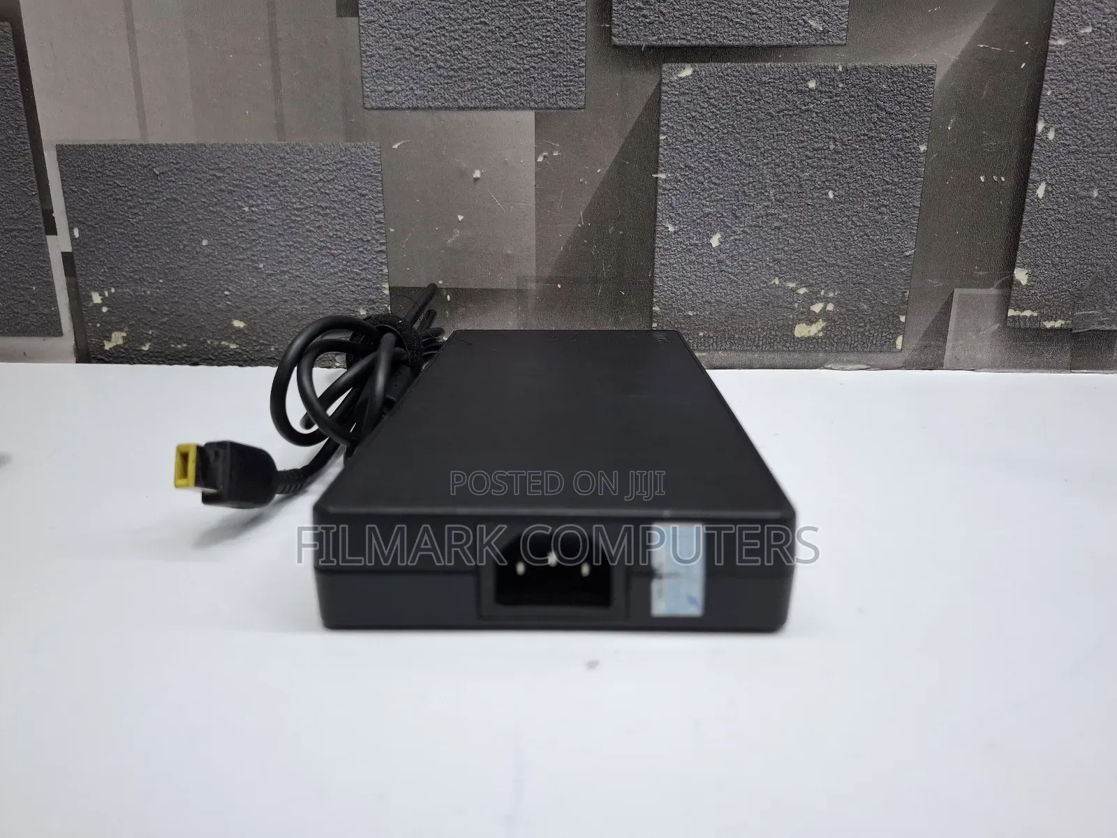 Original Lenovo Thinkpad 20v 11.5a 230w Ac Adapter /Charger