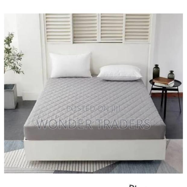 *Waterproof Matress Protector 5x6* - thumbnail 2