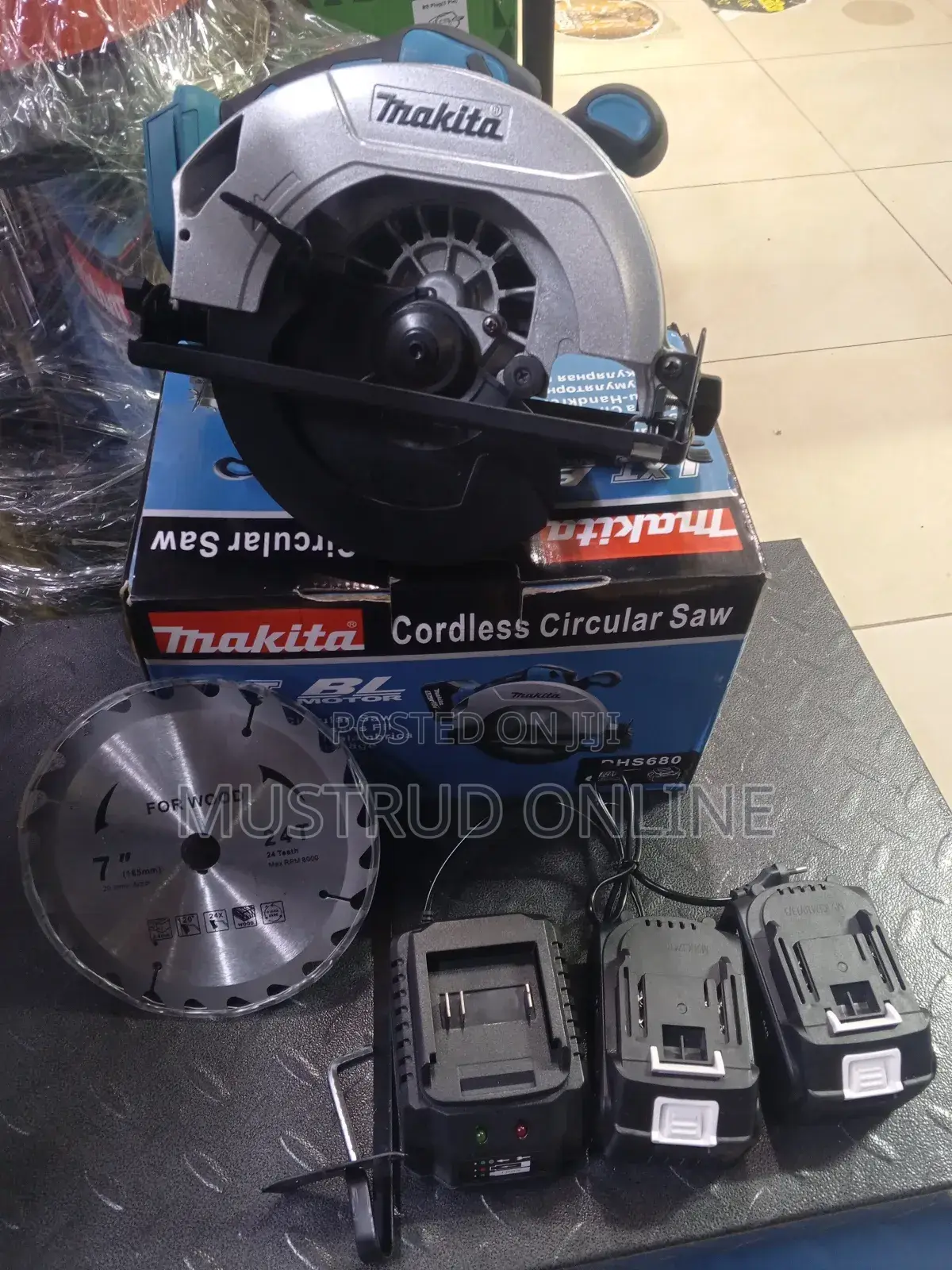 Cordless Circular Saw