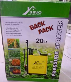 Heavy Duty Farm and Garden Sprayer 20l - thumbnail 2