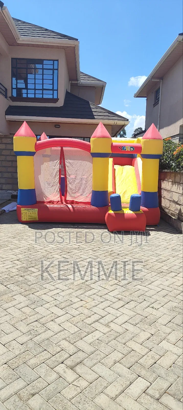 Bouncing Castle for Hire